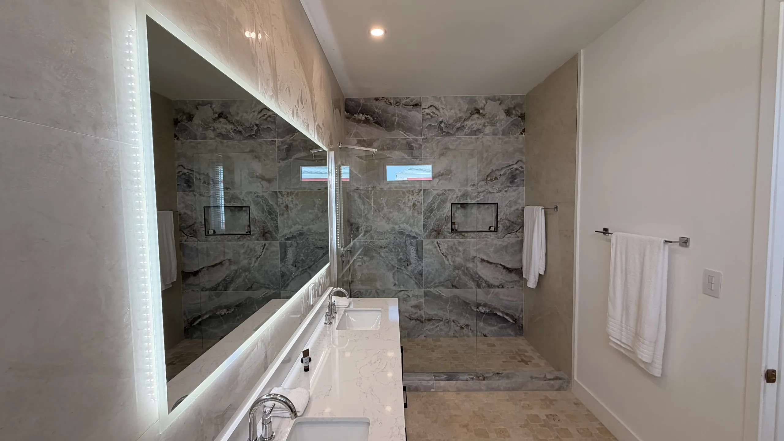 Oceanfront Villa photo 5
